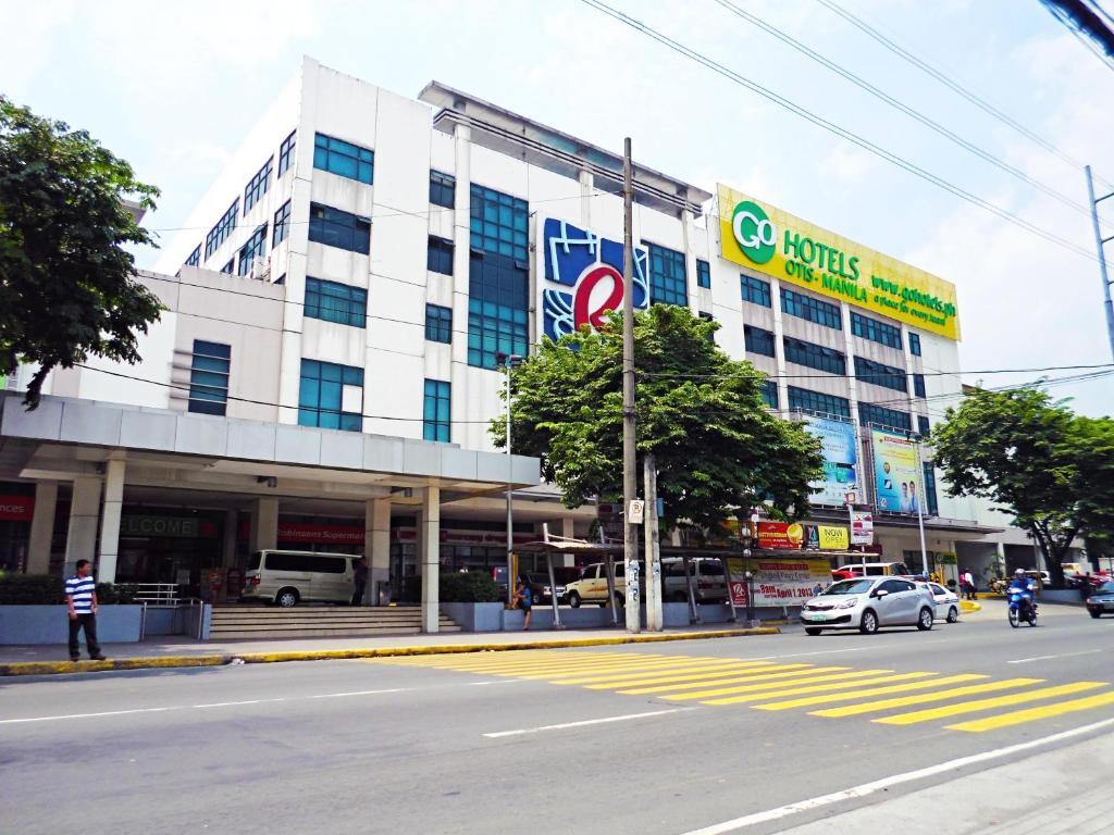 Go Hotels Otis - Manila Exterior foto